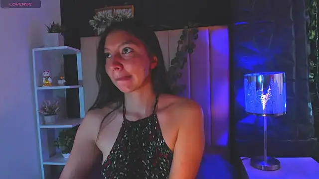 Snapshot of kendall_saenz chatting on 14, 11, 2025 kendall saenz online show from 14, 11, 2025