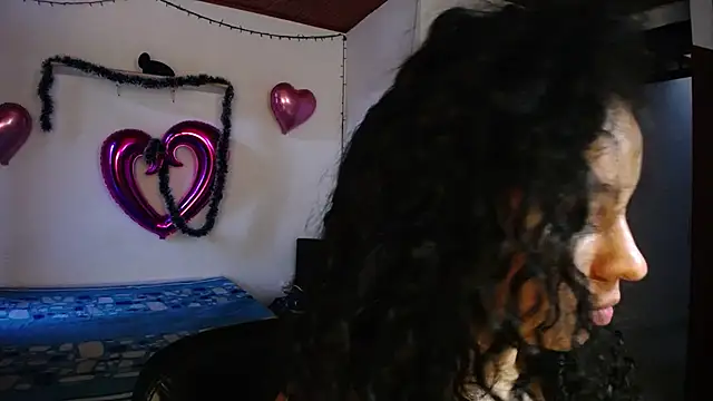 Mr MrsCurie online show from 7, 12, 2024