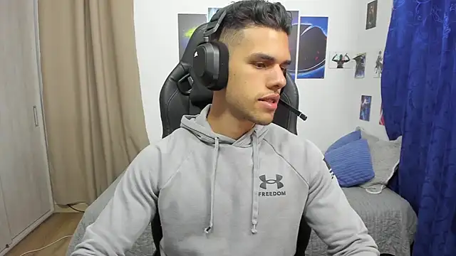 Snapshot of JacobKirito chatting on 21, 12, 2024 JacobKirito online show from 21, 12, 2024