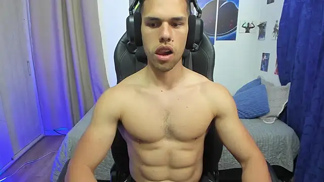 Snapshot of JacobKirito chatting on 22, 12, 2024 JacobKirito online show from 22, 12, 2024