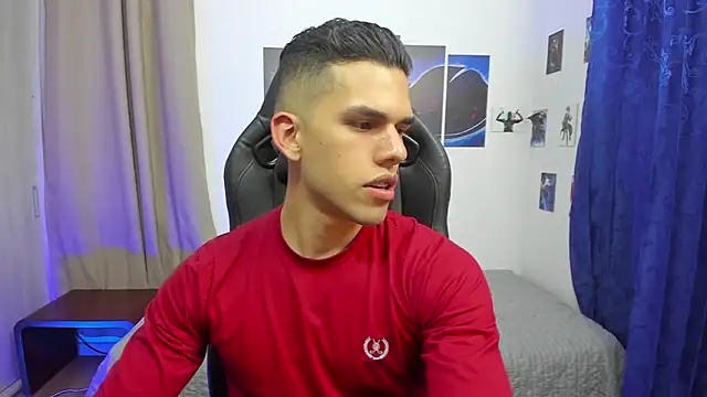 Snapshot of JacobKirito chatting on 1, 1, 2025 JacobKirito online show from 1, 1, 2025