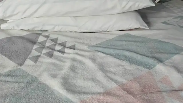 Snapshot of maybelline69 chatting on 9, 3, 2025 maybelline69 online show from 9, 3, 2025