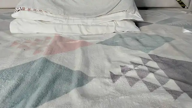 Snapshot of maybelline69 chatting on 14, 3, 2025 maybelline69 online show from 14, 3, 2025