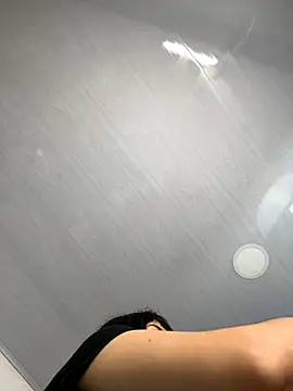 Snapshot of maybelline69 chatting on 4, 10, 2025 maybelline69 online show from 4, 10, 2025