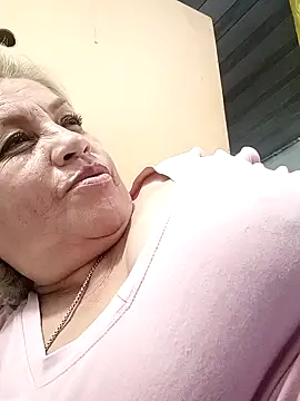 Snapshot of DirtyBIianca chatting on 22, 3, 2025 DirtyBIianca online show from 22, 3, 2025