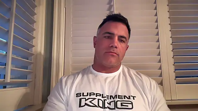 Snapshot of Bad_daddy21 chatting on 27, 10, 2025 Bad daddy21 online show from 27, 10, 2025