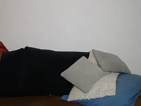 Snapshot of naikah714 chatting on 5, 11, 2025 naikah714 online show from 5, 11, 2025