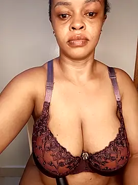 Snapshot of boobsnipplian chatting on 24, 2, 2025 boobsnipplian online show from 24, 2, 2025