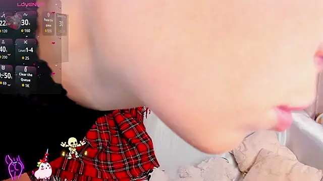 Snapshot of jessica_tiny chatting on 3, 12, 2025 jessica tiny online show from 3, 12, 2025