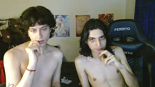 Snapshot of angelitofemboy chatting on 24, 1, 2025 angelitofemboy online show from 24, 1, 2025