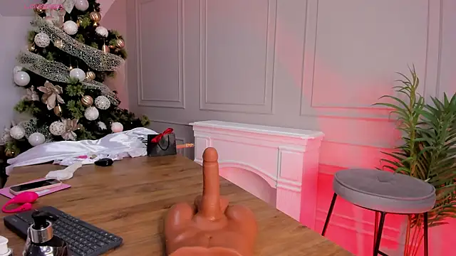 carolriveraa  online show from 7, 12, 2024