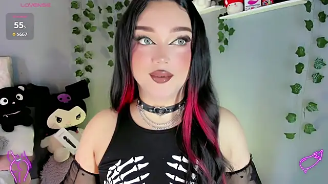 Snapshot of cattriona_muller chatting on 11, 10, 2025 cattriona muller online show from 11, 10, 2025