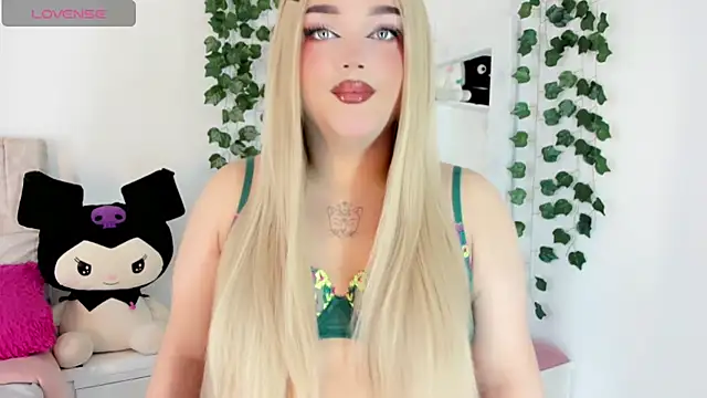 Snapshot of cattriona_muller chatting on 22, 6, 2026 cattriona muller online show from 22, 6, 2026