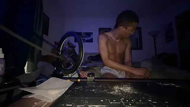 Snapshot of nosleepforlink chatting on 8, 2, 2025 nosleepforlink online show from 8, 2, 2025