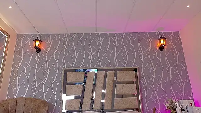 madison fox1 online show from 5, 10, 2025