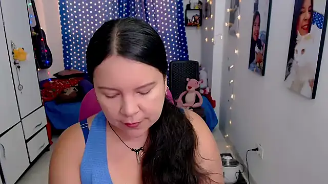 claryssa  online show from 24, 11, 2025