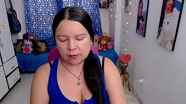 claryssa  online show from 28, 3, 2026