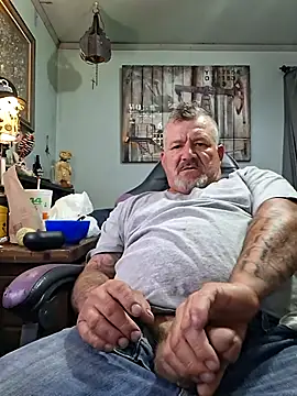 bigdoog8 online show from 11, 7, 2026