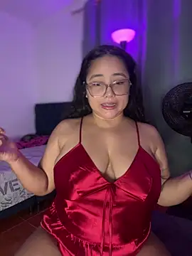 CurlyGirl 1 online show from 8, 2, 2026