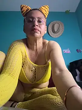 Snapshot of SheraHadee chatting on 2, 6, 2026 SheraHadee online show from 2, 6, 2026