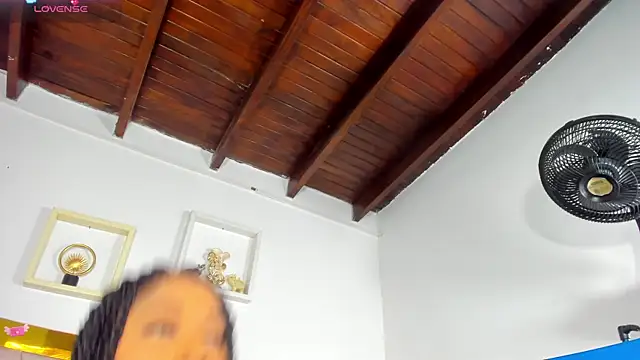 Snapshot of angel_dthroatt chatting on 28, 12, 2024 angel dthroatt online show from 28, 12, 2024