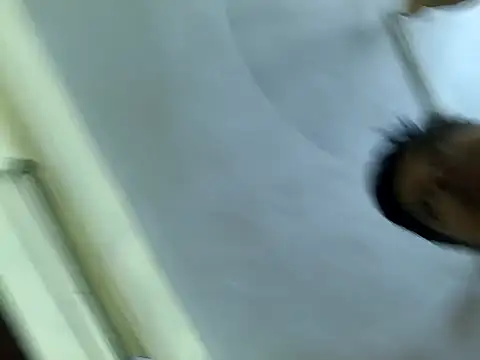 Snapshot of Sand-1 chatting on 29, 11, 2025 Sand-1 online show from 29, 11, 2025