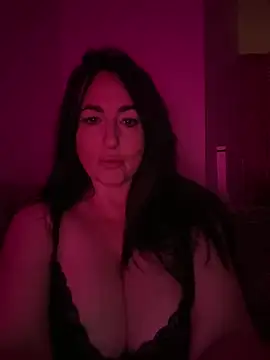 kiki xo online show from 5, 5, 2026