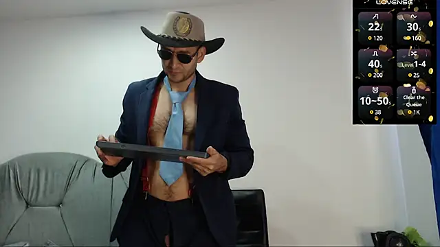 Snapshot of sexy-boy071 chatting on 14, 2, 2025 sexy-boy071 online show from 14, 2, 2025