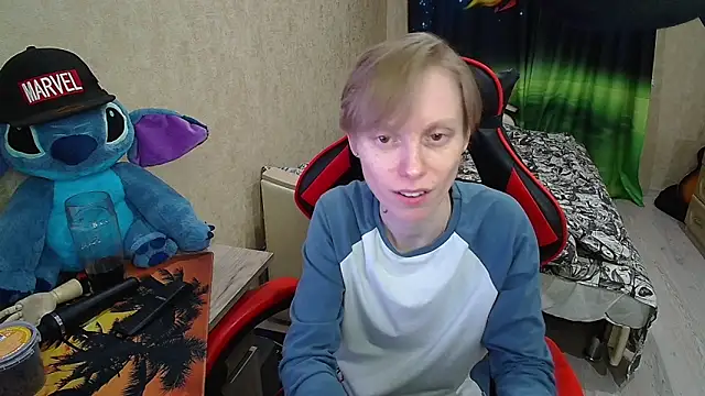 Alexis Gordon online show from 18, 3, 2025