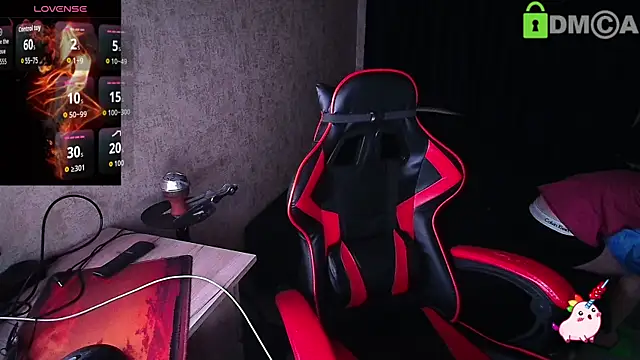 Alexis Gordon online show from 17, 10, 2025