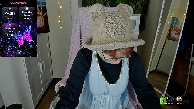 Melissa Wells online show from 6, 11, 2025