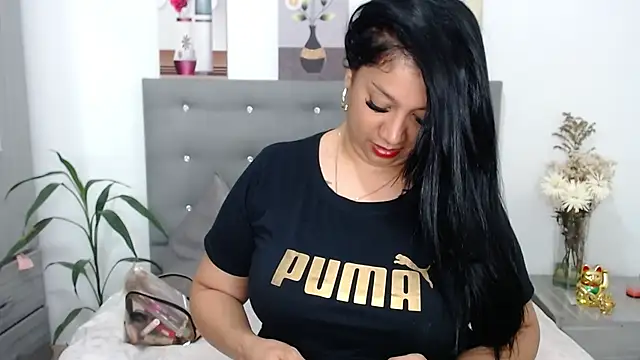 Snapshot of titsbiglovers chatting on 27, 2, 2025 titsbiglovers online show from 27, 2, 2025