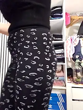 Snapshot of AnaFoxxy chatting on 27, 11, 2025 AnaFoxxy online show from 27, 11, 2025