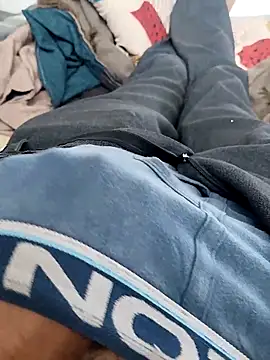 Snapshot of Monster_Bigdick chatting on 6, 11, 2025 Monster Bigdick online show from 6, 11, 2025