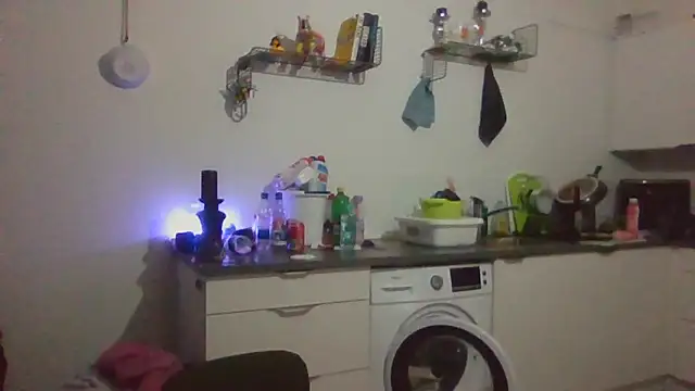 Snapshot of eltoulou chatting on 25, 1, 2025 eltoulou online show from 25, 1, 2025