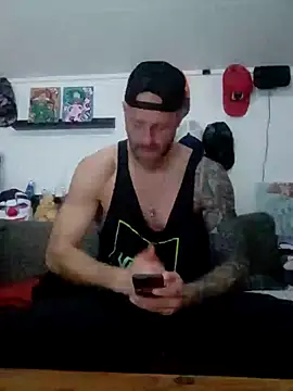 Snapshot of eltoulou chatting on 1, 2, 2025 eltoulou online show from 1, 2, 2025