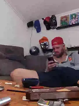 Snapshot of eltoulou chatting on 4, 2, 2025 eltoulou online show from 4, 2, 2025