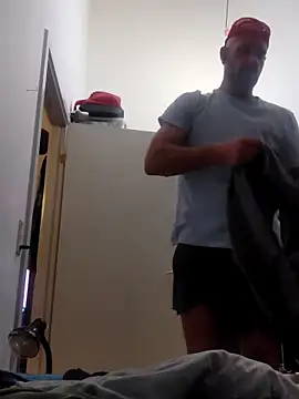 Snapshot of eltoulou chatting on 17, 2, 2025 eltoulou online show from 17, 2, 2025