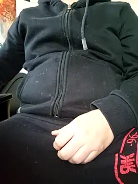 Snapshot of Picknick84 chatting on 4, 1, 2025 Picknick84 online show from 4, 1, 2025