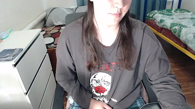 EvaMiron online show from 7, 10, 2025