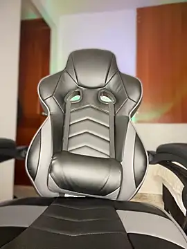 Snapshot of gretta_kler1 chatting on 23, 2, 2025 gretta kler1 online show from 23, 2, 2025