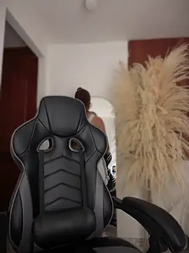 Snapshot of gretta_kler1 chatting on 17, 10, 2025 gretta kler1 online show from 17, 10, 2025