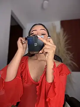 Snapshot of gretta_kler1 chatting on 26, 10, 2025 gretta kler1 online show from 26, 10, 2025