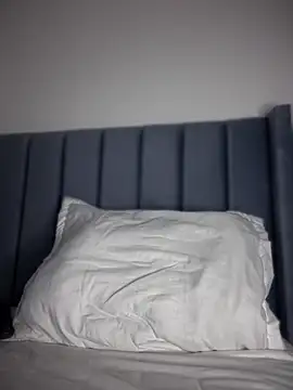 Snapshot of gretta_kler1 chatting on 6, 11, 2025 gretta kler1 online show from 6, 11, 2025