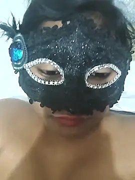 FANTASY QUEEN 07 online show from 1, 2, 2026