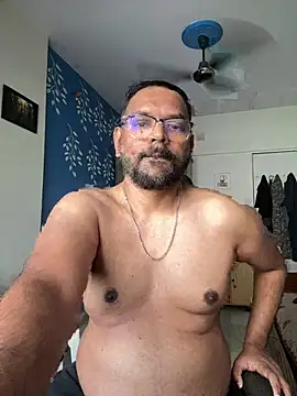 lovbombayduck11 online show from 21, 6, 2026