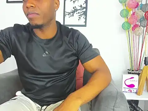 bigcock latin1 online show from 13, 2, 2025