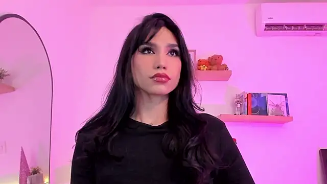 Snapshot of rose_saenz chatting on 28, 12, 2024 rose saenz online show from 28, 12, 2024