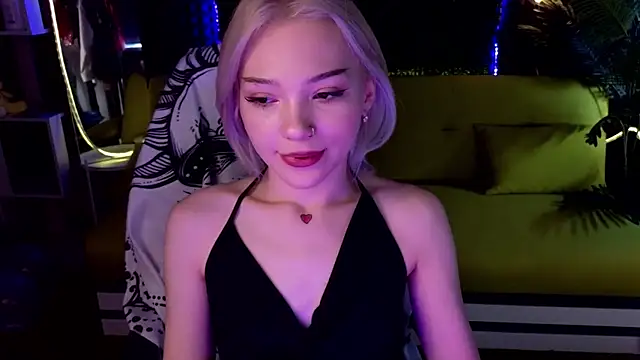 Snapshot of SandraBoyl chatting on 19, 1, 2025 SandraBoyl online show from 19, 1, 2025