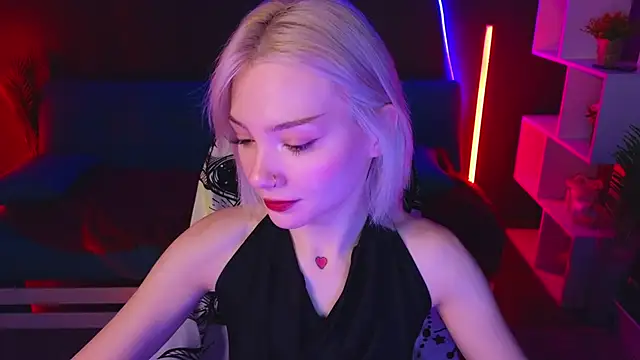 Snapshot of SandraBoyl chatting on 29, 1, 2025 SandraBoyl online show from 29, 1, 2025